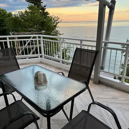 Apartmán Paris Sea View *